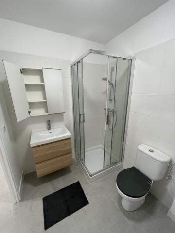 Appartement 30 m2, piscine et parking privé Mouans-Sartoux Esterno foto