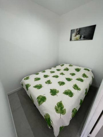 Appartement 30 m2, piscine et parking privé Mouans-Sartoux Esterno foto
