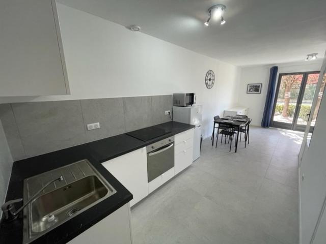 Appartement 30 m2, piscine et parking privé Mouans-Sartoux Esterno foto