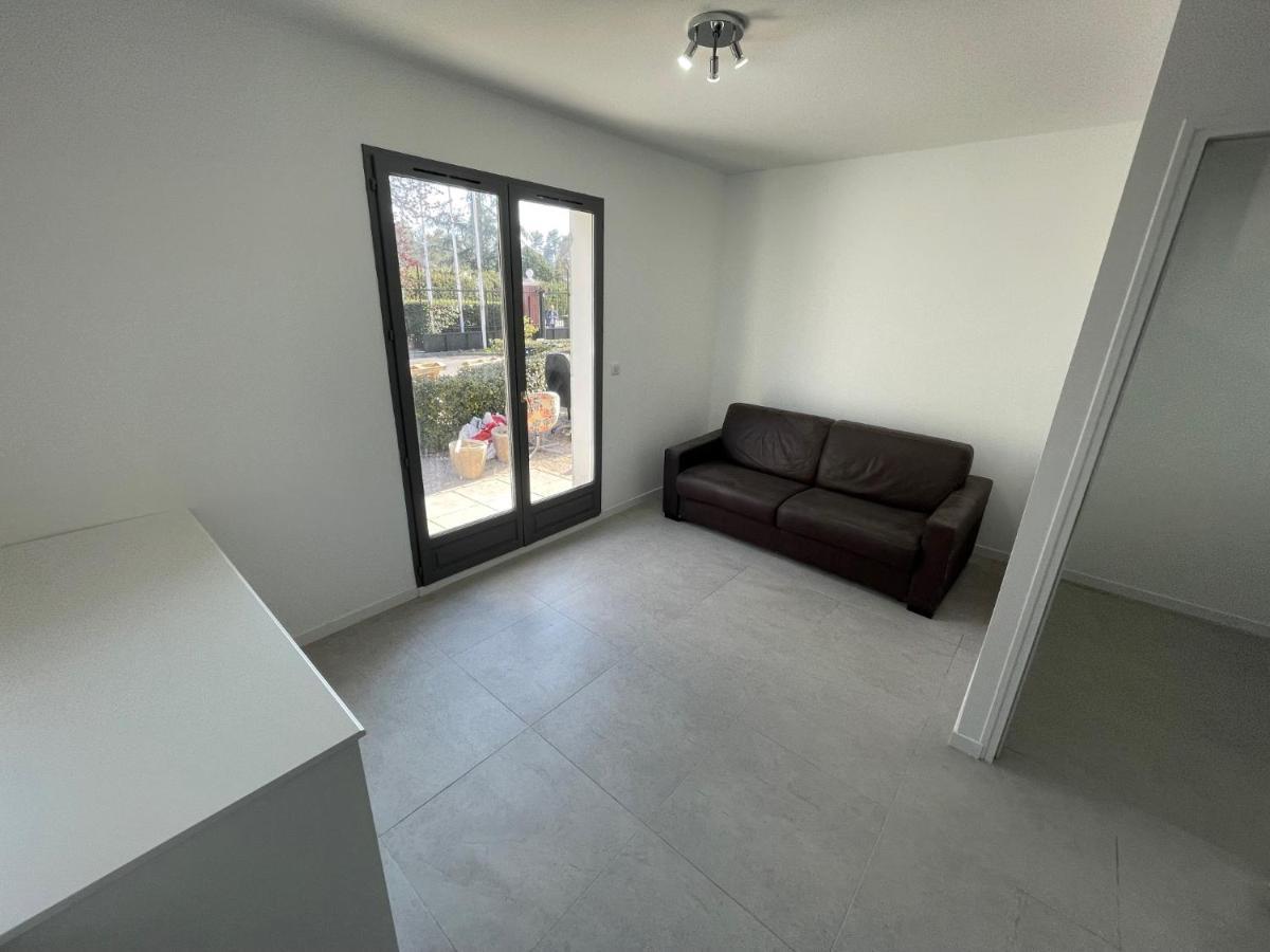 Appartement 30 m2, piscine et parking privé Mouans-Sartoux Esterno foto