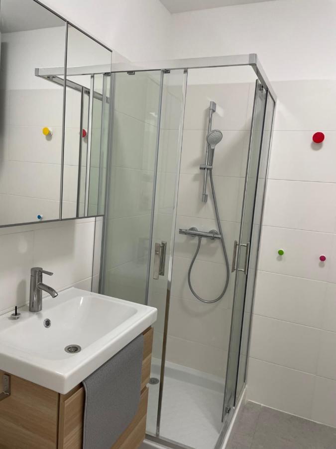Appartement 30 m2, piscine et parking privé Mouans-Sartoux Esterno foto